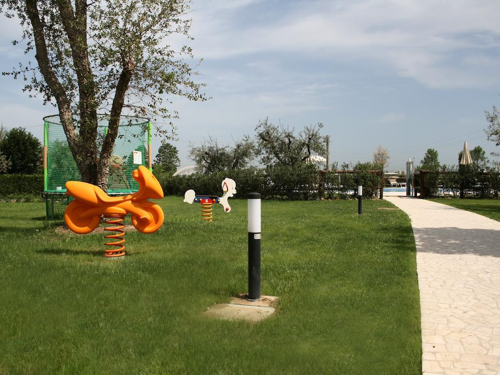 Agriturismo L'Infinito Villa Gambettola ภายนอก รูปภาพ