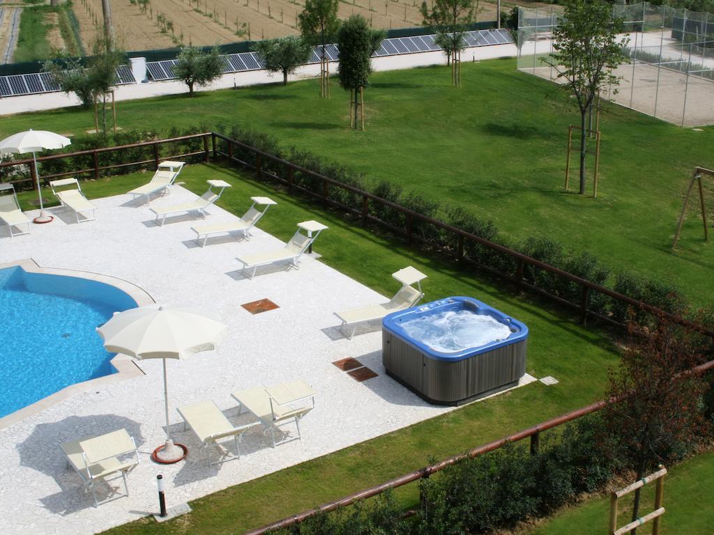 Agriturismo L'Infinito Villa Gambettola ภายนอก รูปภาพ