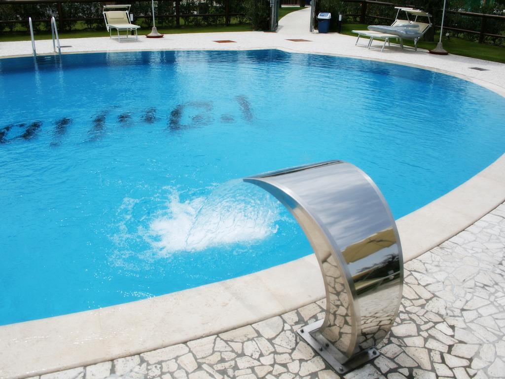 Agriturismo L'Infinito Villa Gambettola ภายนอก รูปภาพ