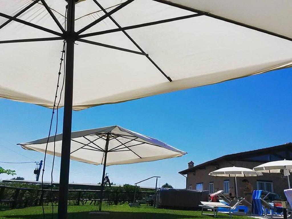 Agriturismo L'Infinito Villa Gambettola ภายนอก รูปภาพ